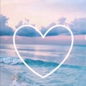 Meet your Posher, Ava